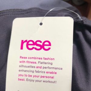 Rese Activewear Tops - Rese Top - Built In Bra Rese Activewear Tops - Rese Top - Built In Bra